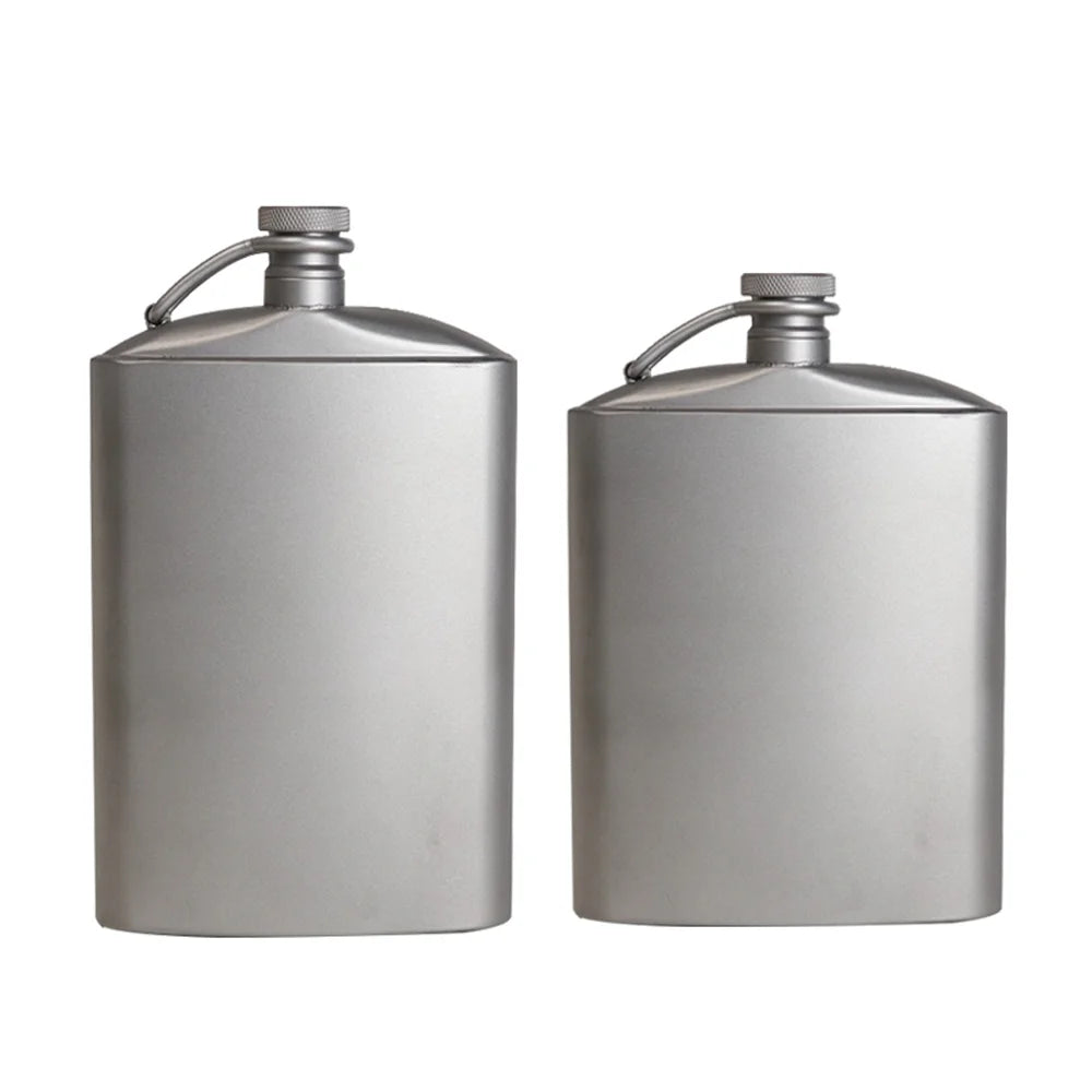 Ultralight Ti Flat Bottle with Screw Clip D112909