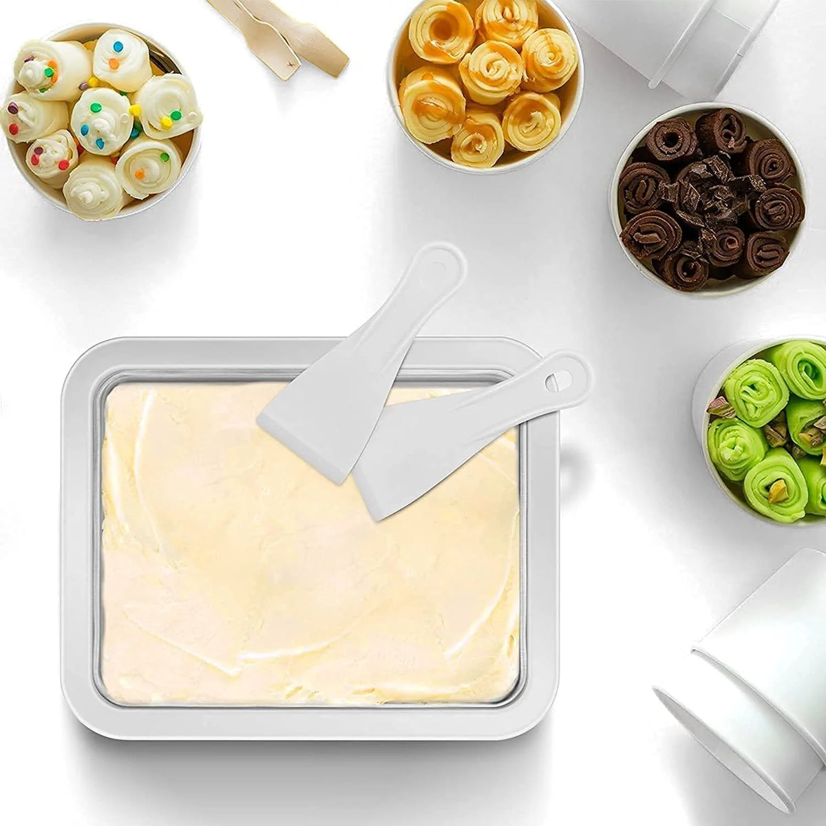 Ice Cream Roll Maker with 2 Spatulas J521
