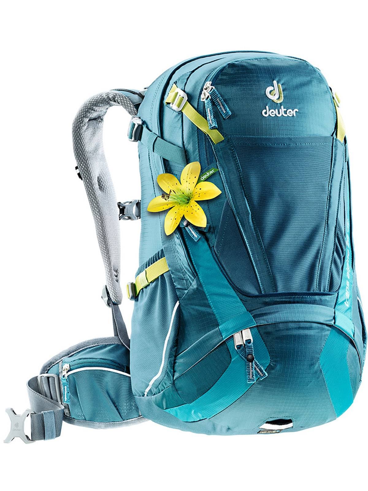 28 L Backpack Q4002