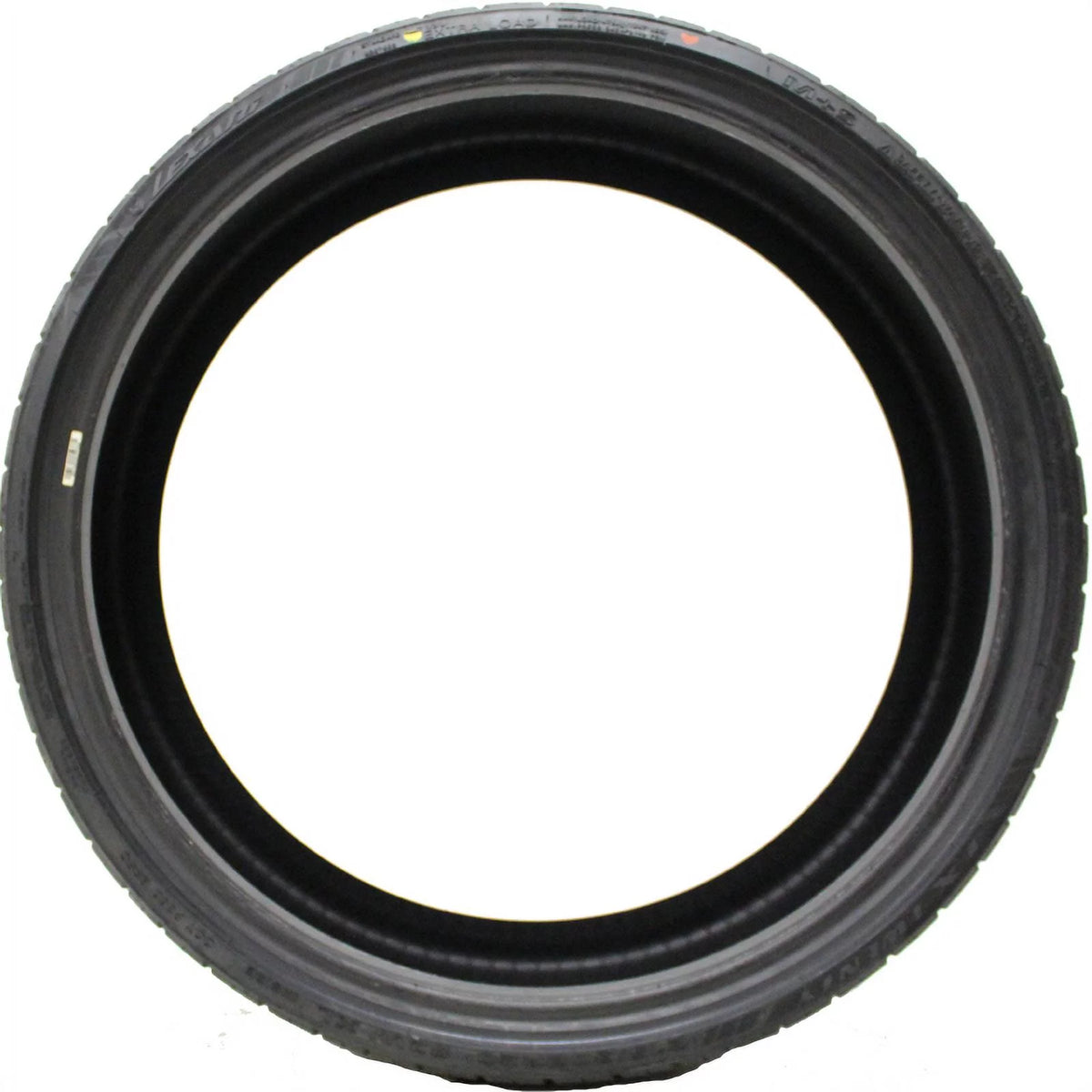 235/30ZR20 88W XL Passenger Tire D73720