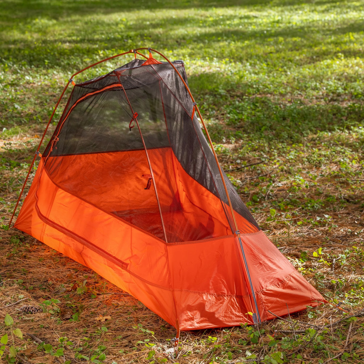 1-Person Lightweight Backpacking Tent, Orange T40920