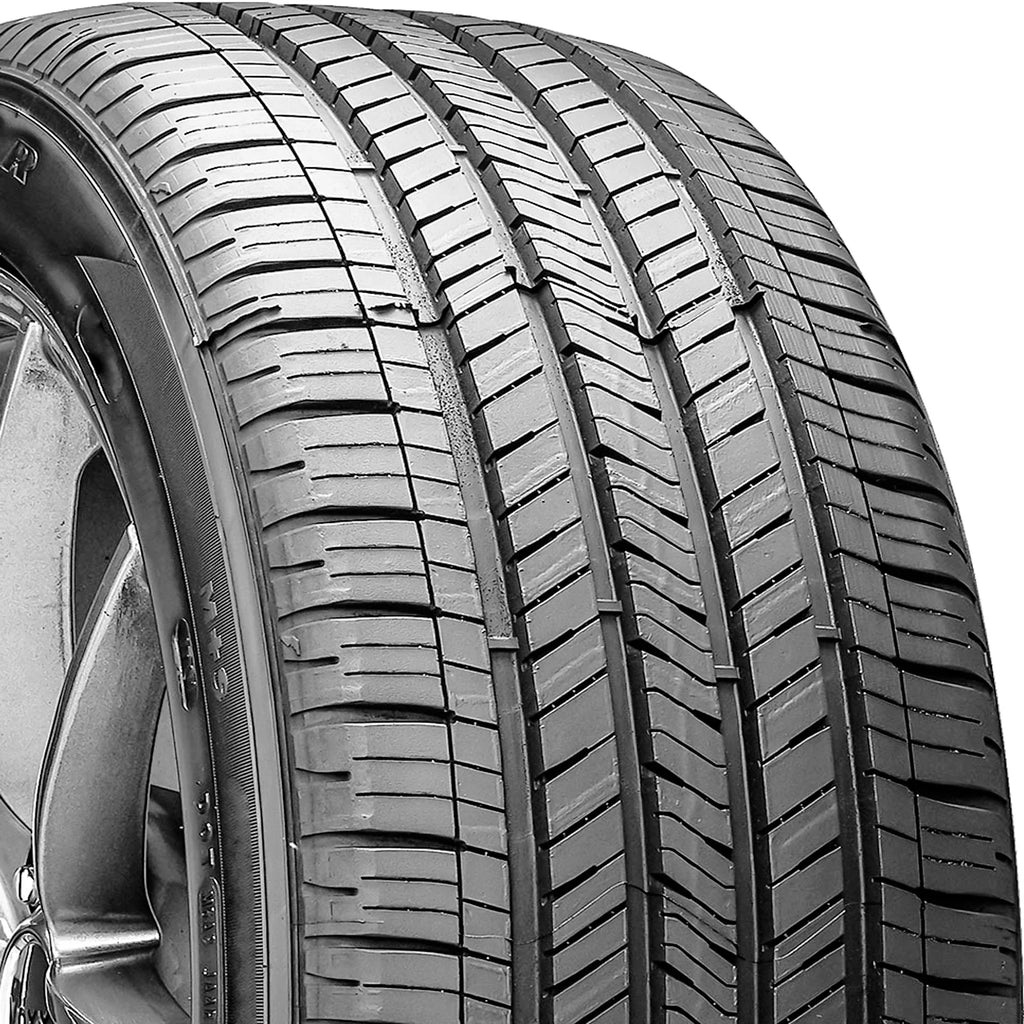 Set of 4 All Season Tires M880