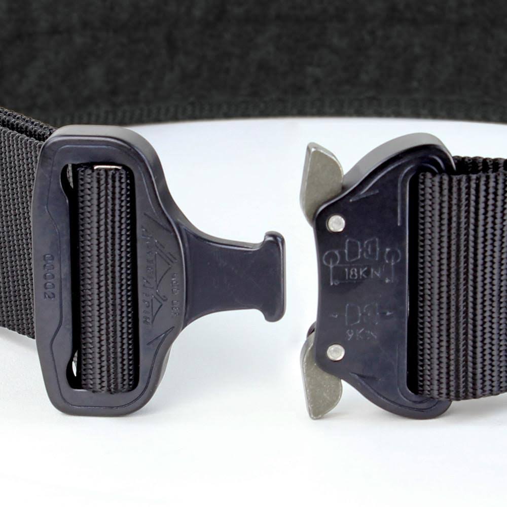 Coyote Tan Medium Tactical Belt W80981