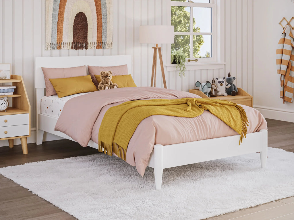 White Solid Wood Low Profile Platform Bed C47311