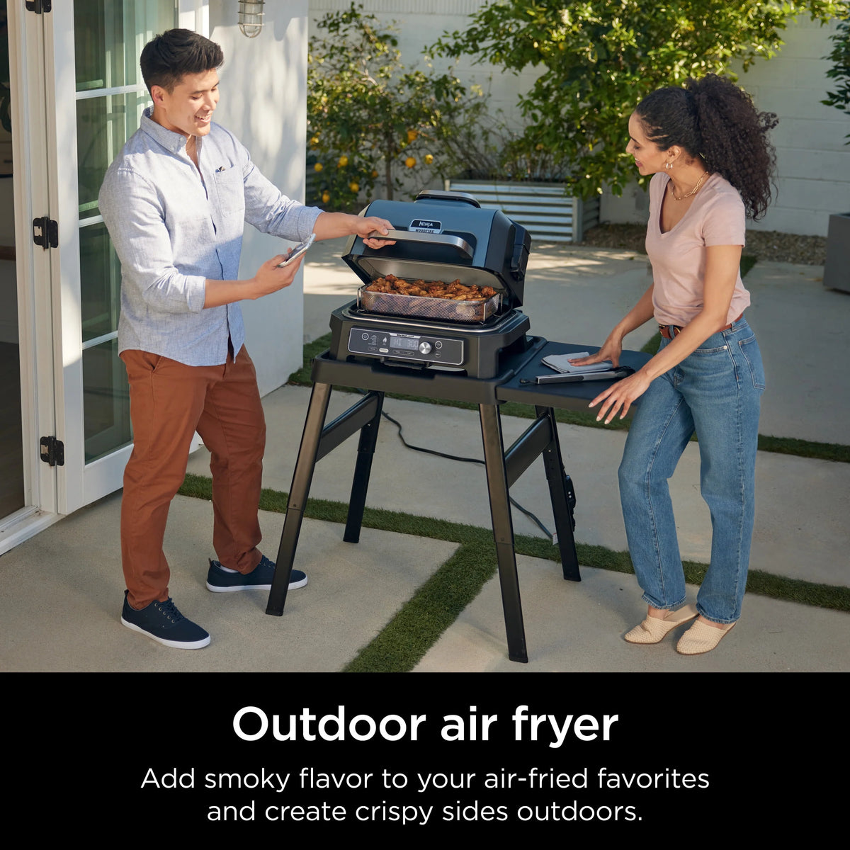 7-in-1 Outdoor Grill & Smoker Z81220