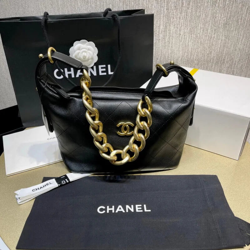 Black Calfskin Leather Hobo Bag N685