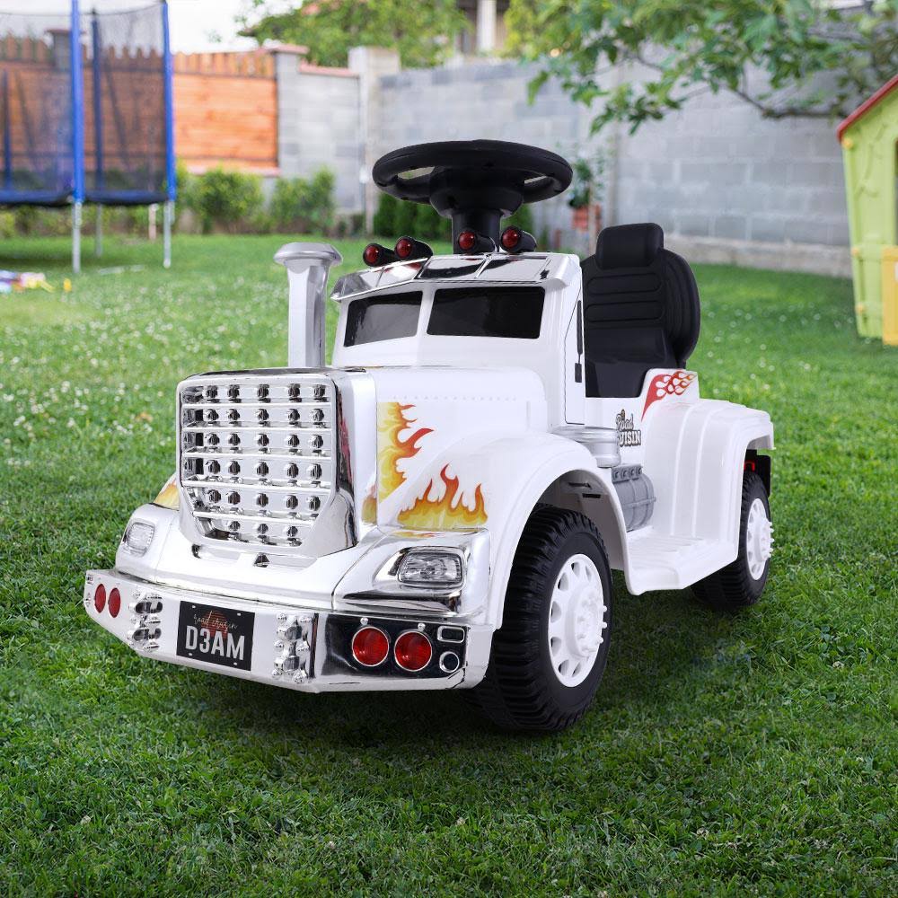White Ride On Battery Toy Car C498