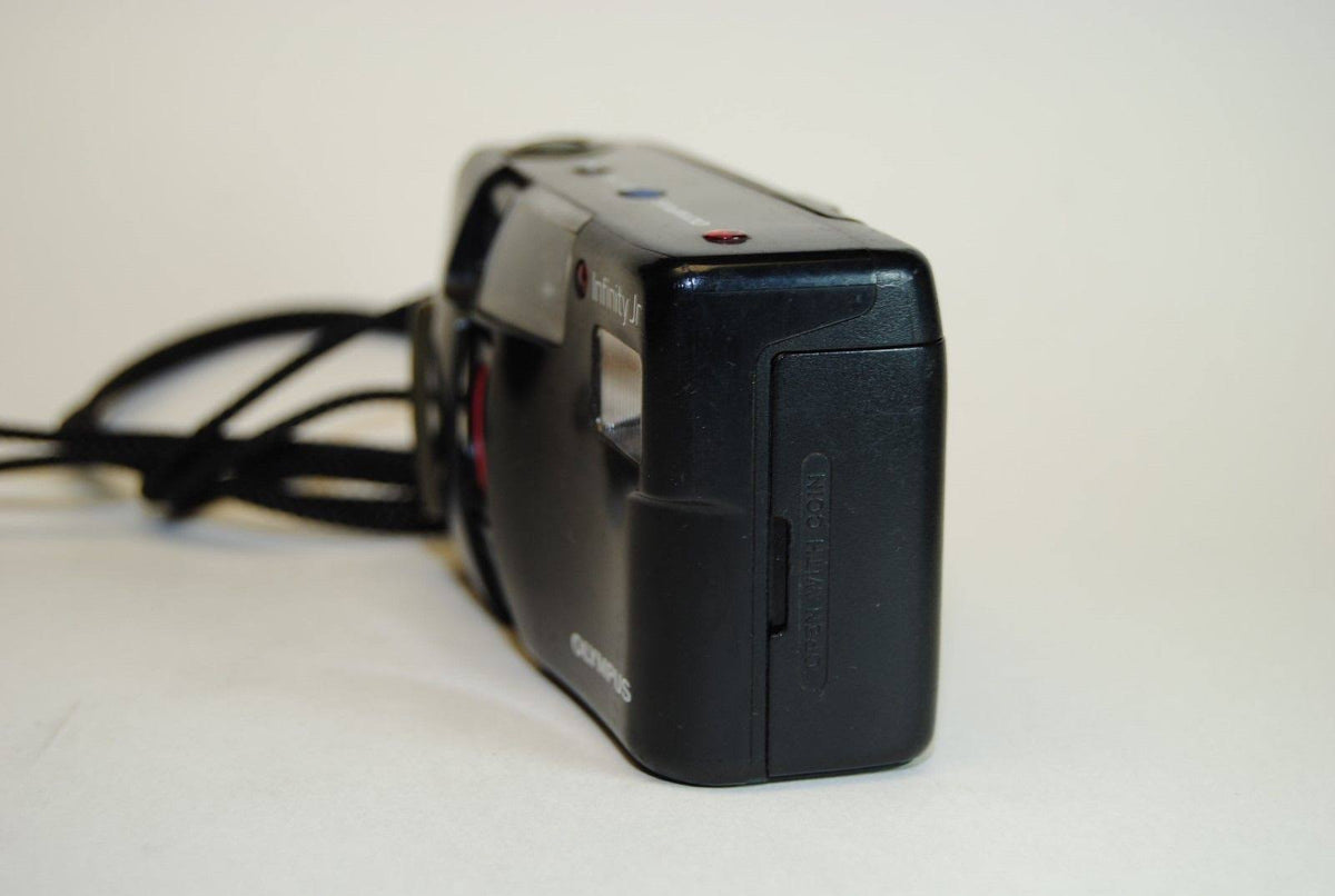 35mm Point & Shoot Film Camera H203032