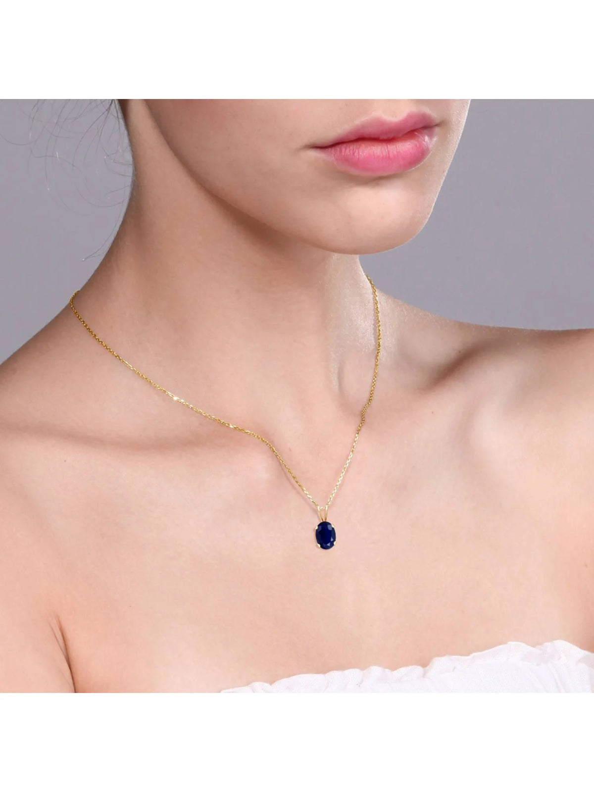 14K Yellow Gold Blue Sapphire Pendant Necklace with 18 inch Chain A64129