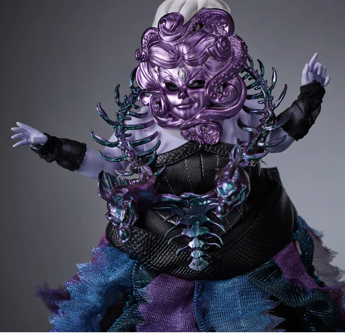 Ursula Limited Doll with Box D67916