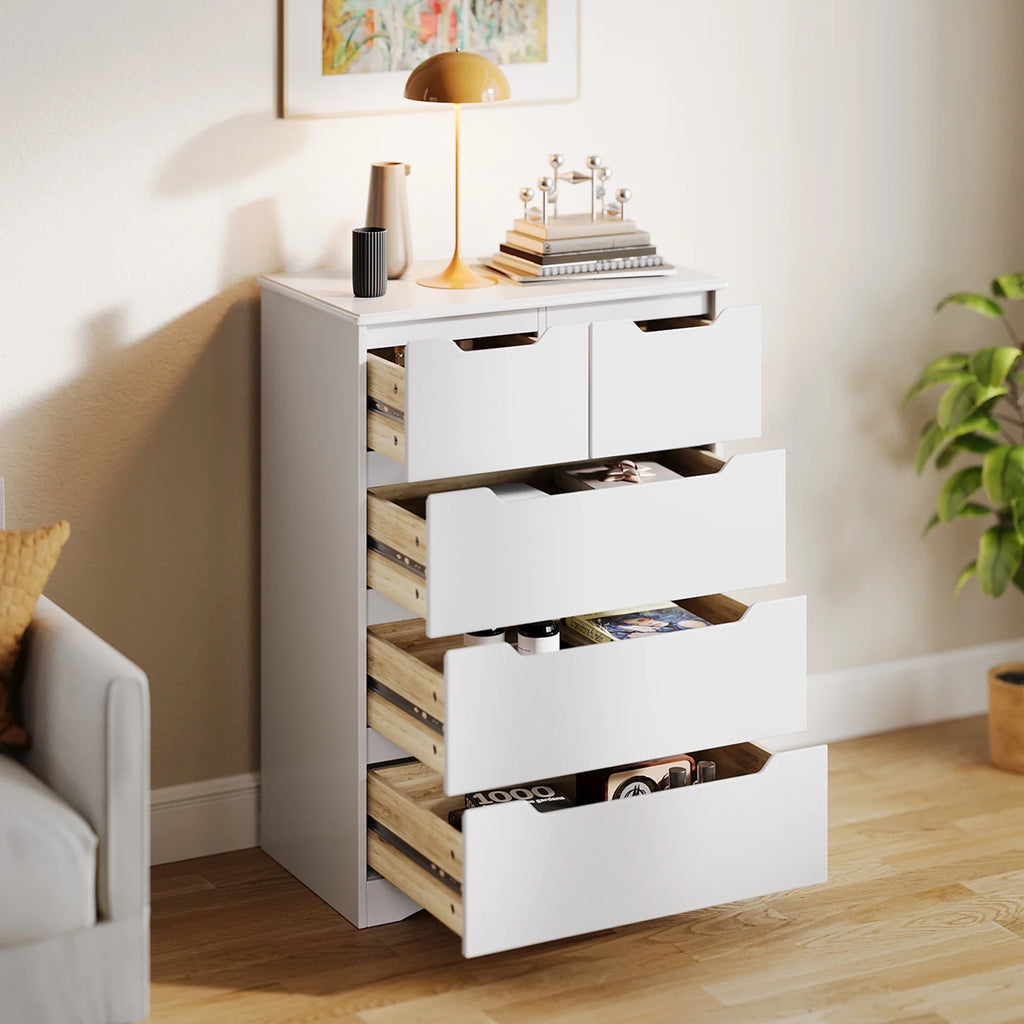 White 5 Drawer Wood Dresser U44682
