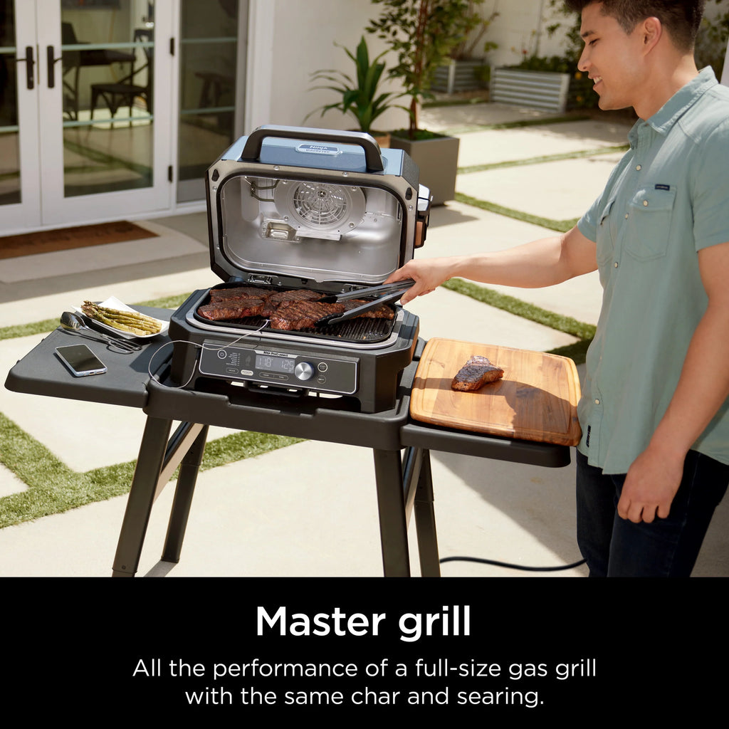 7-in-1 Outdoor Grill & Smoker Z81220
